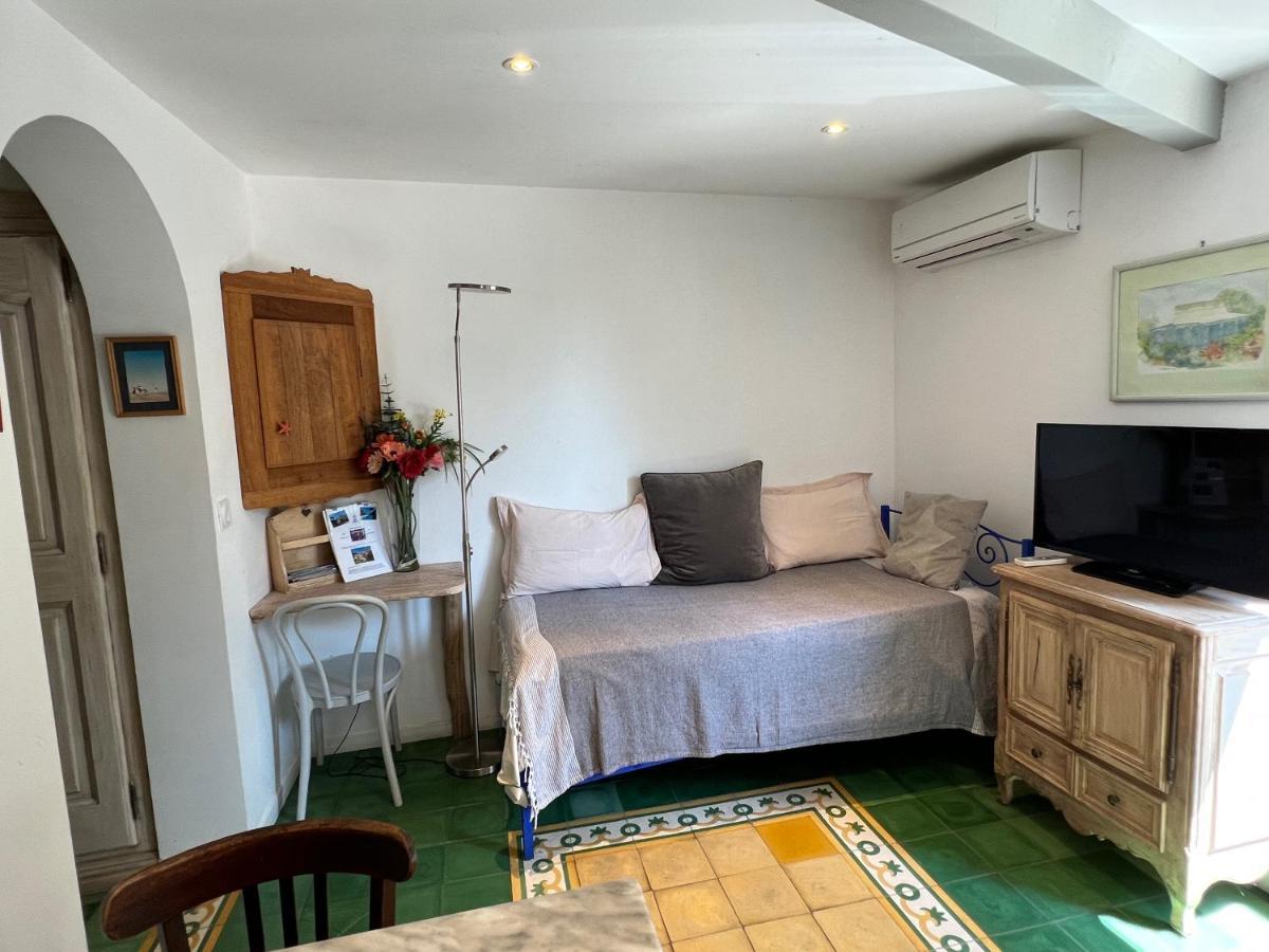 Le Clos De L'Isle Αρλ Εξωτερικό φωτογραφία